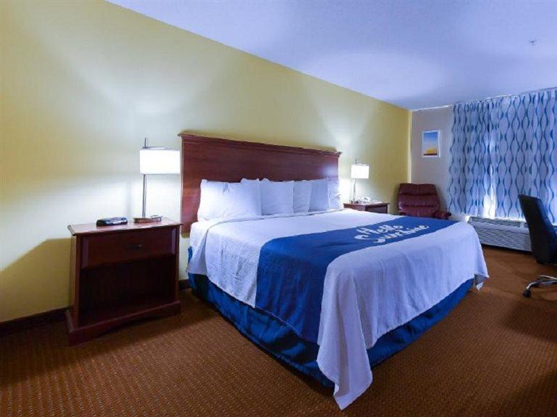 Days Inn By Wyndham Greensboro Nc Εξωτερικό φωτογραφία