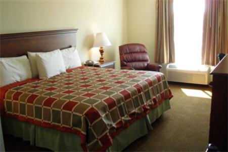 Days Inn By Wyndham Greensboro Nc Εξωτερικό φωτογραφία